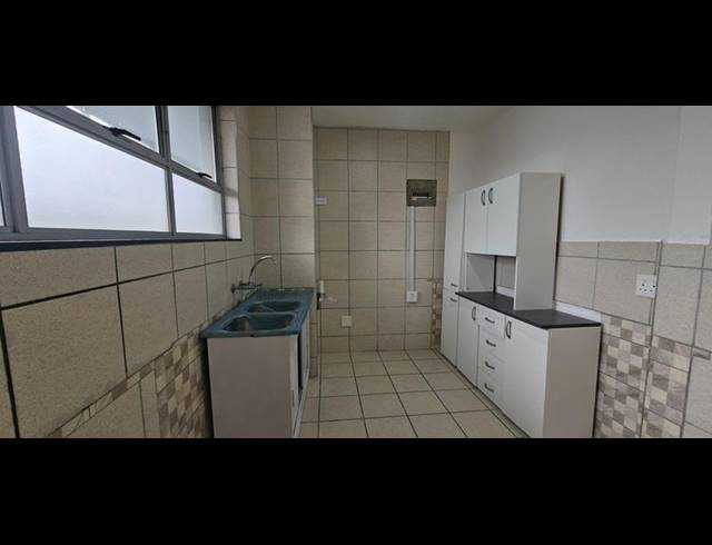 3 BEDROOM PROPERTY TO RENT IN ESSENWOOD